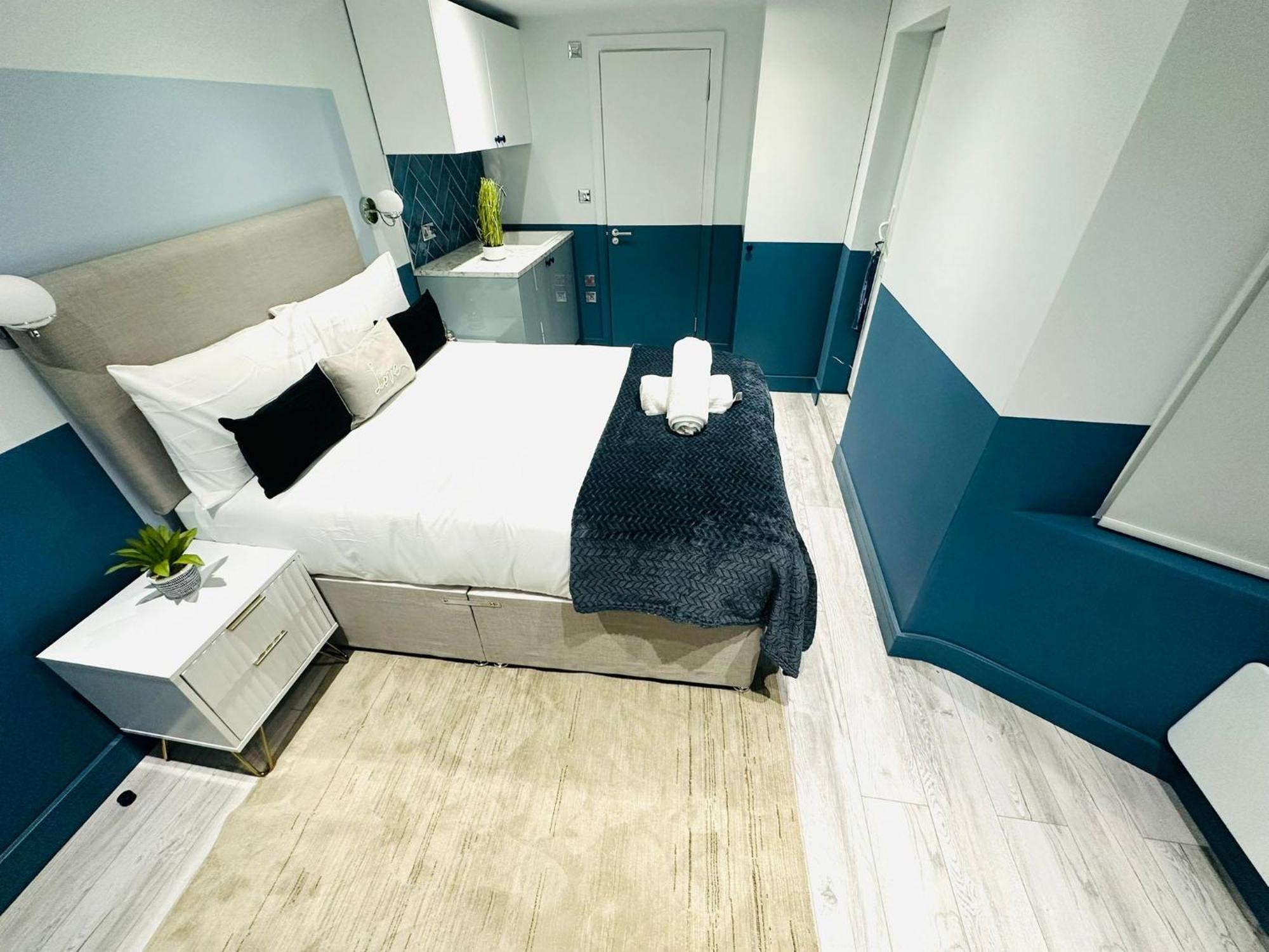 The Navy House Peckham - No 221 - Stylish Apartment