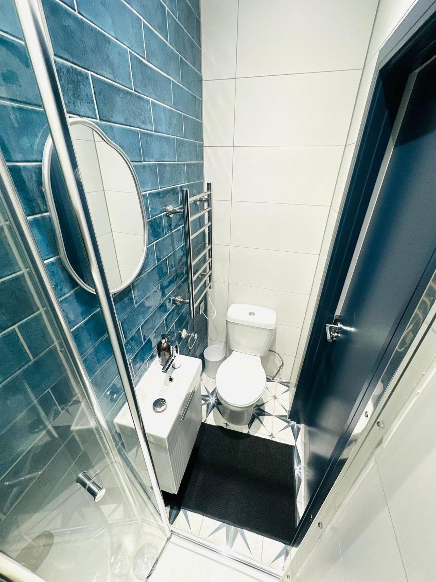 The Navy House Peckham - No 221 - Stylish Apartment London